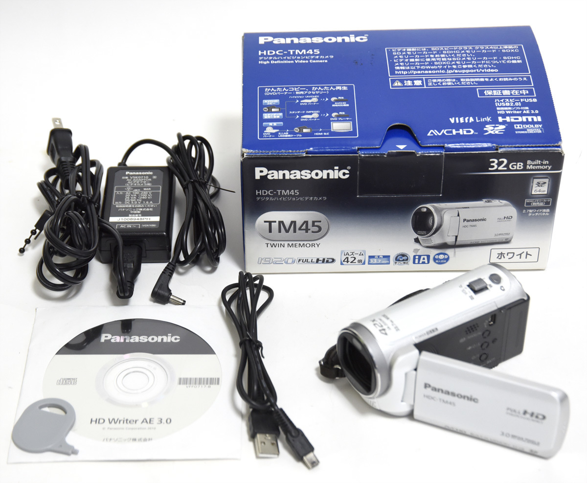 美品 Panasonic HDC-TM45 2～3回使用しただけ FULL HD 1920x1080 3.0メガピクセル ビデオカメラ_画像2