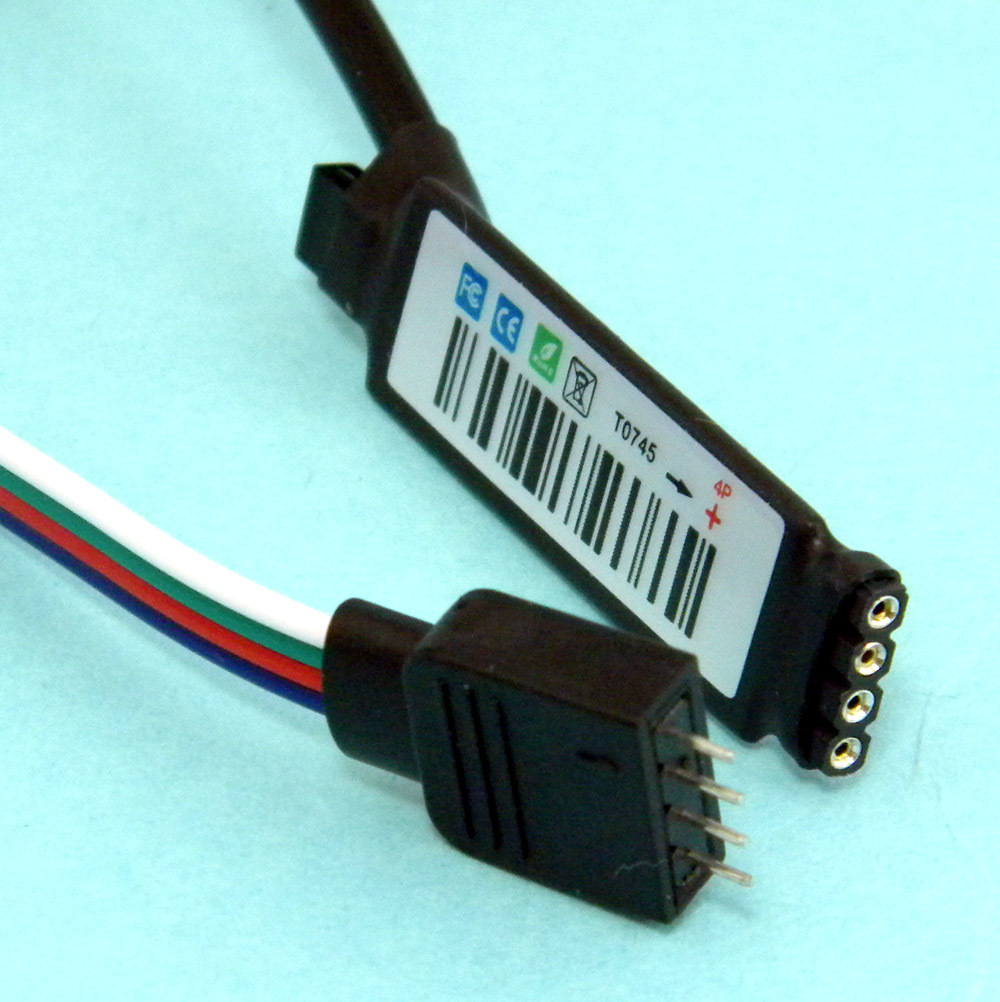 【2ｍ】LEDライト テープ 5V ★ RGB 3色単色発光 USBケーブル コントローラー付 ★ USBに接続するだけで使える ★