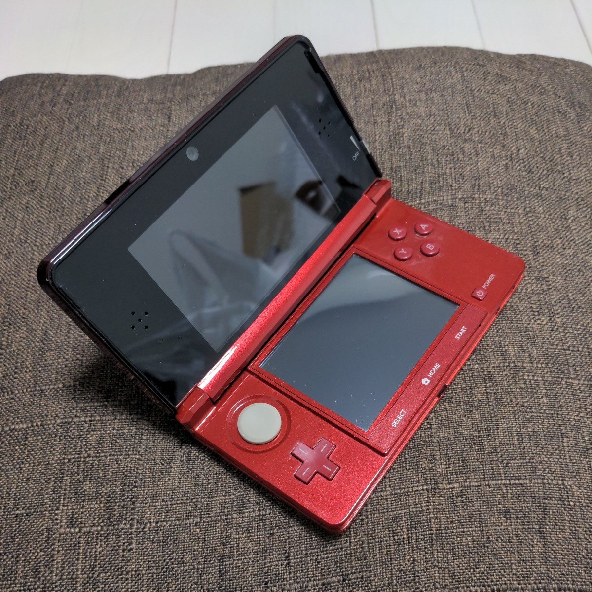 【美品】ニンテンドー3DS フレアレッド ACアダプターセット_画像5