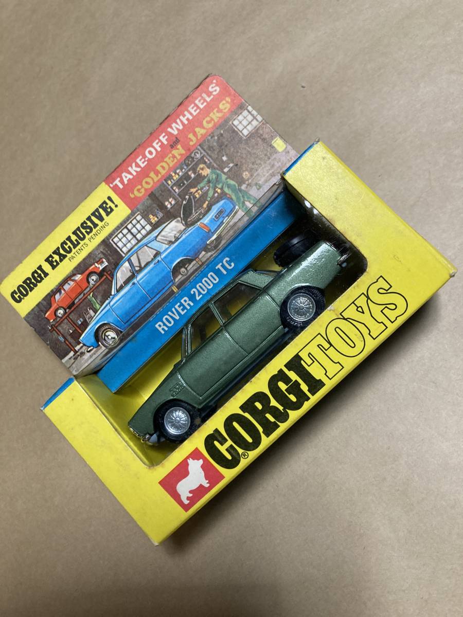 送料無料　CORGI 275 「ROVER 2000 TC」 ゴールデン ジャッキ仕様 _画像1