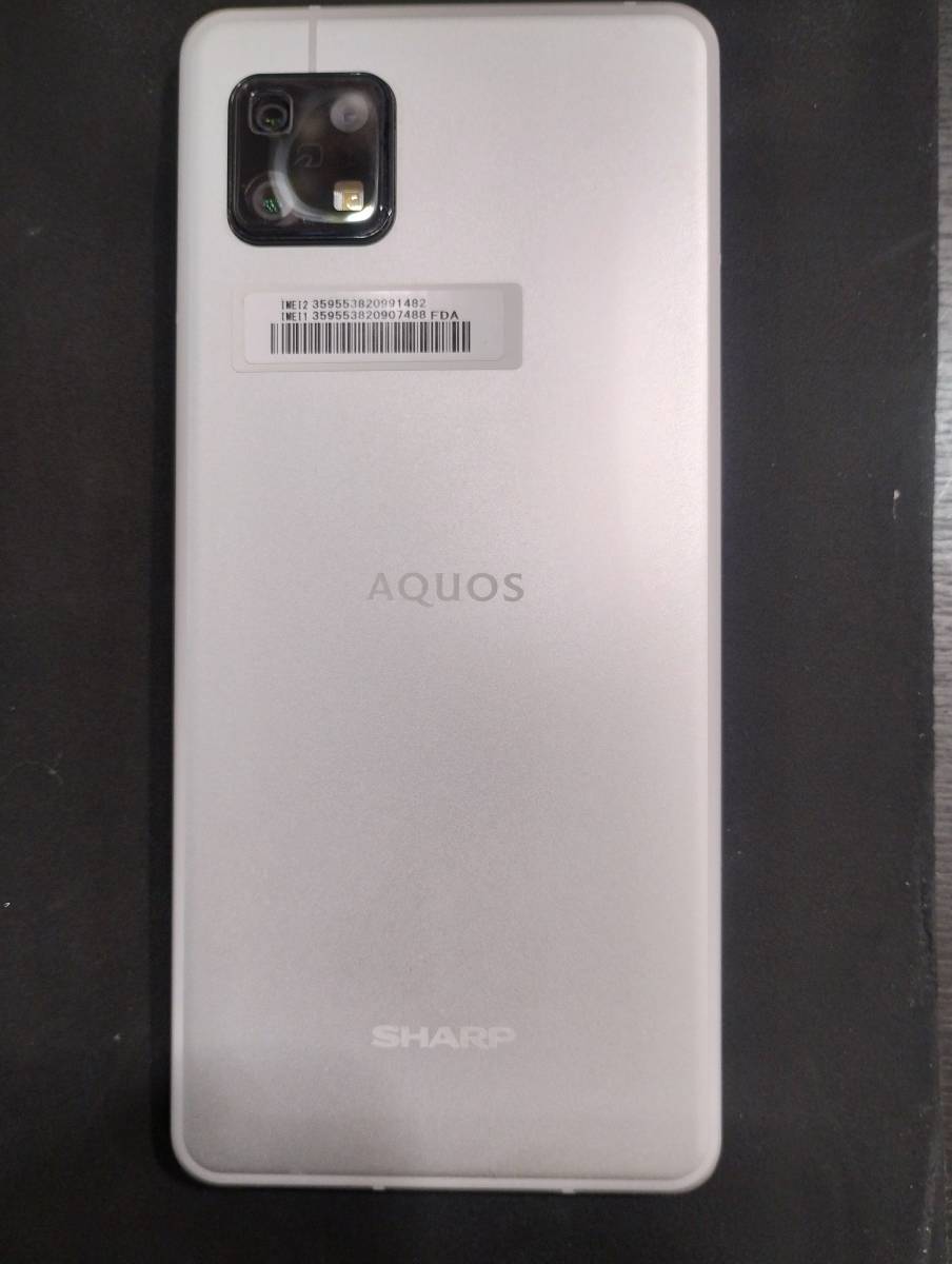 1円スタート　SHARP SIMフリースマホ AQUOS sense6 RAM 6GB/ROM 128GB eSIM対応 シルバー_画像3