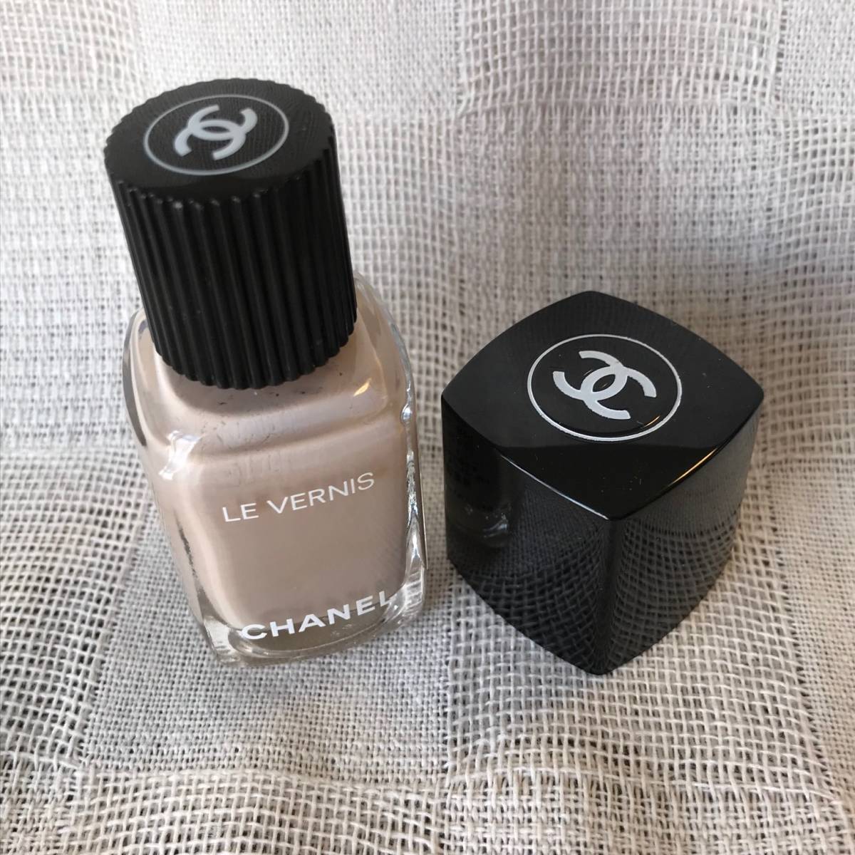 CHANEL VERNIS シャネル ヴェルニ ロングトゥニュ 559 FRENZY フレンジー ☆人気色☆ 生産終了 グレージュ系ネイルエナメル 廃番_画像5