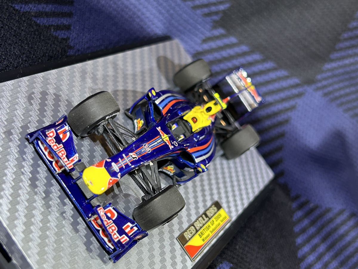 [完成品*] PANTEGANA KIT,1/43 RedBull RB5 ‘09 BritishGP S.ベッテル,4連覇への足掛かりとなった空力の魔術師ニューウェイの意欲作,Tameo_画像7