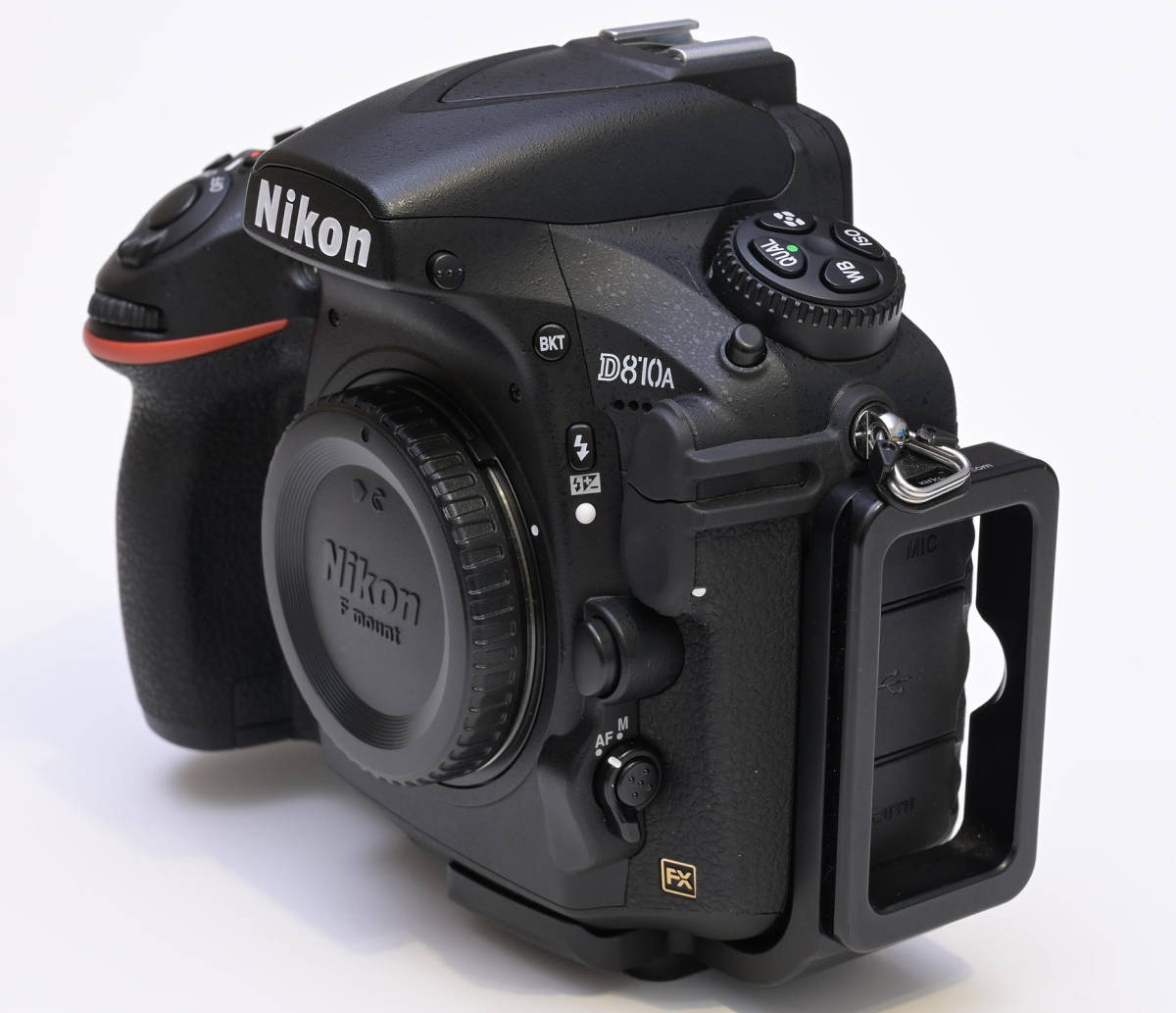 Nikon デジタル一眼レフカメラ D810A、アルカスイス互換L型プレート、MB-D12互換バッテリーパック_画像7