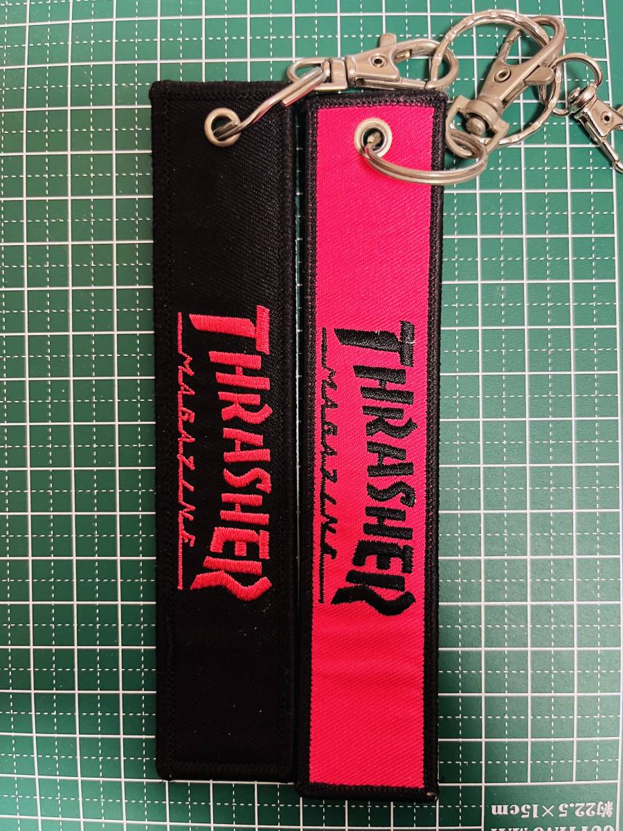 THRASHER magazine Thrasher брелок для ключа розовый черный б/у 2 шт. комплект 