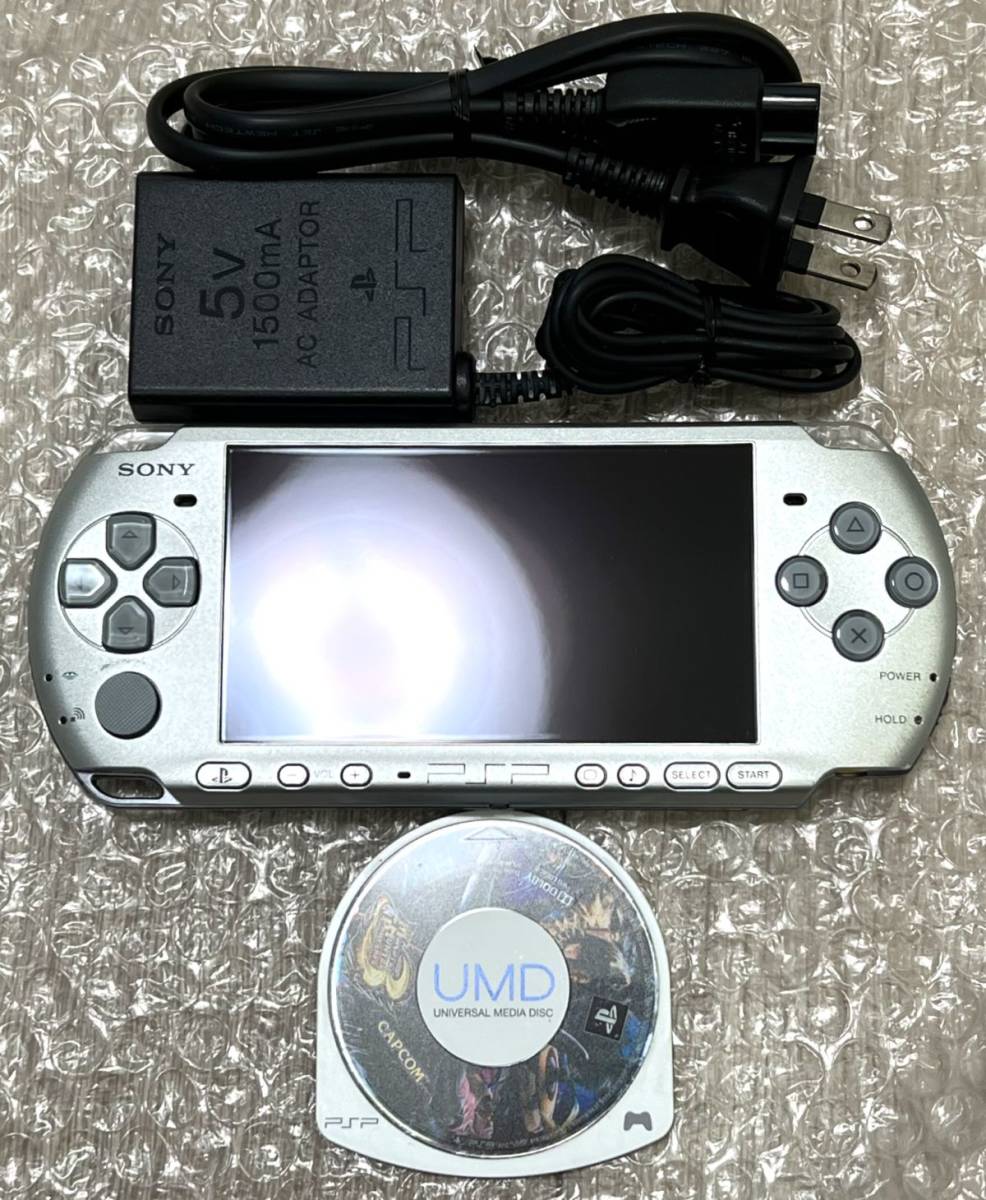 〈良品・画面無傷・動作確認済み・最終型〉PSP-3000 本体 ミスティックシルバー 充電器 PlayStation Portable 薄型_画像1