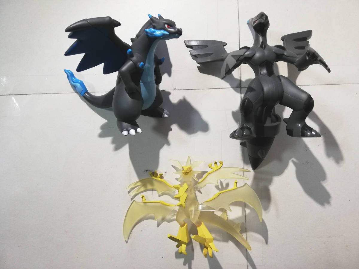 ポケモン ソフビ フィギュア☆メガリザードンX ゼクロム ポケモン ソフビ フィギュア☆メガリザードンX ゼクロム