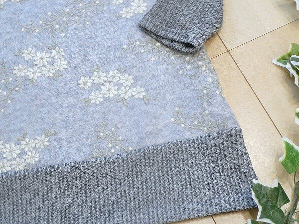 【新品】8604【ML】上質 花刺繍 ニット チュニック ワンピース グレー系 長袖 ハイネック リブ編み エレガント 上品 40代 50代 60代 秋 冬_画像6