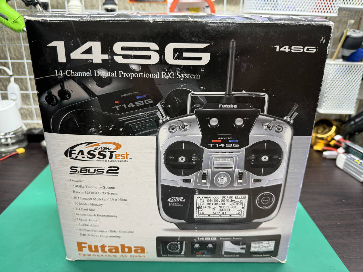 FUTABA 14SG R7008SB T/Rセット マルチコプター用センタースプリング仕様_画像1