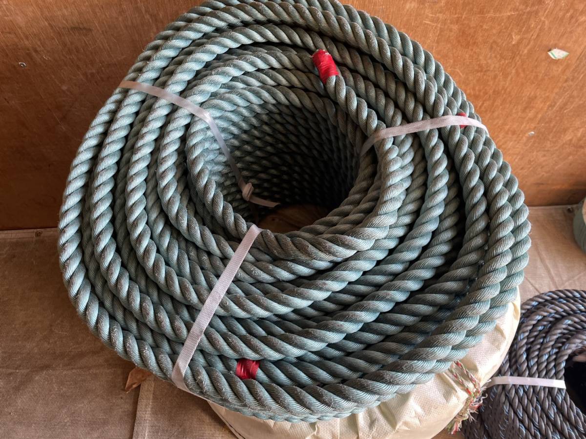 激安・新品・国産☆青/PP 三つ打ちロープ超カタ打ち◇25mm 39Kg 激安・新品・国産☆青/PP 三つ打ちロープ超カタ打ち◇25mm 39Kg