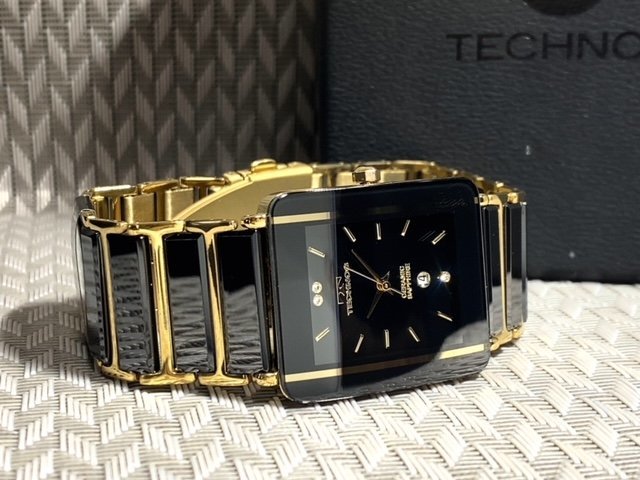新品 テクノス TECHNOS 正規品 腕時計 セラミック アナログウォッチ 防水 カレンダー クオーツ シンプル ブラック ゴールド プレゼント_画像6