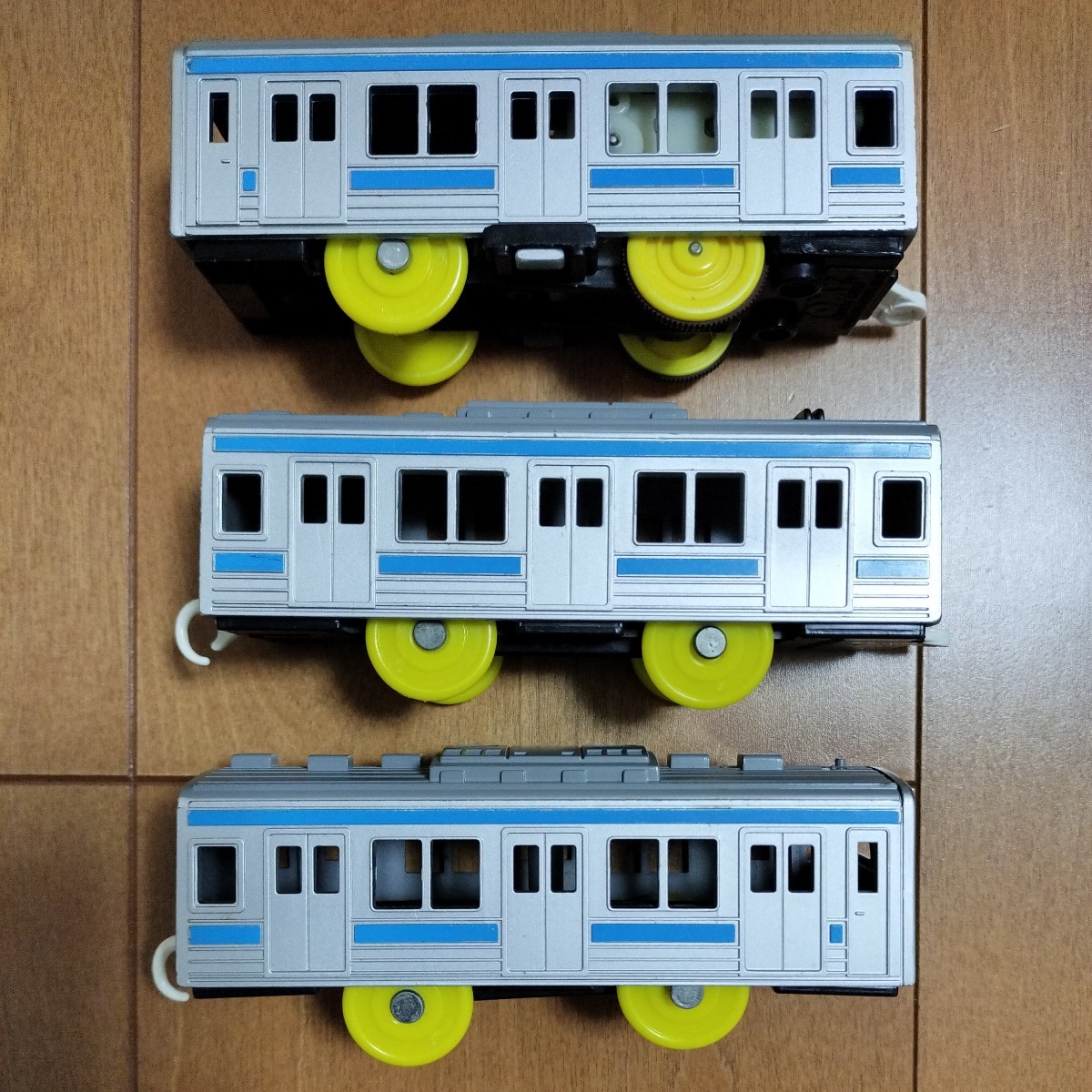 【中古品　動作確認済】⑪プラレール　205系　通勤電車　スカイブルー　3両セット　　　鉄道　トミー　JR西日本_画像1