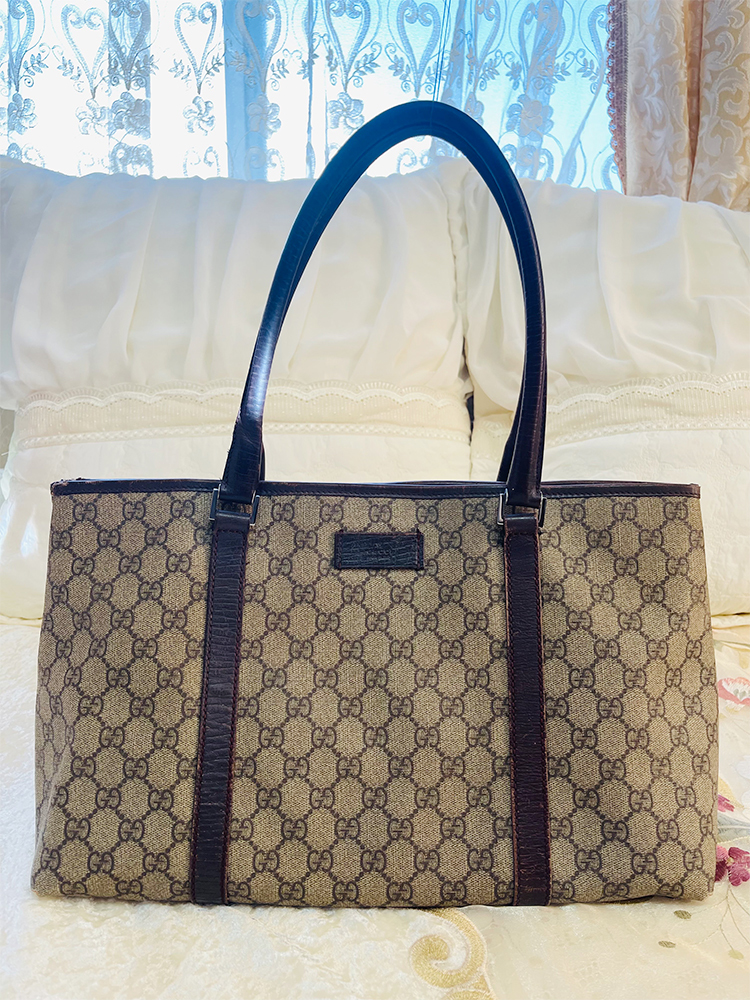 グッチ】本物 GUCCI トートバッグ GG柄 ショルダーバッグ 137396 グッチ】本物 GUCCI トートバッグ GG柄 ショルダーバッグ 137396