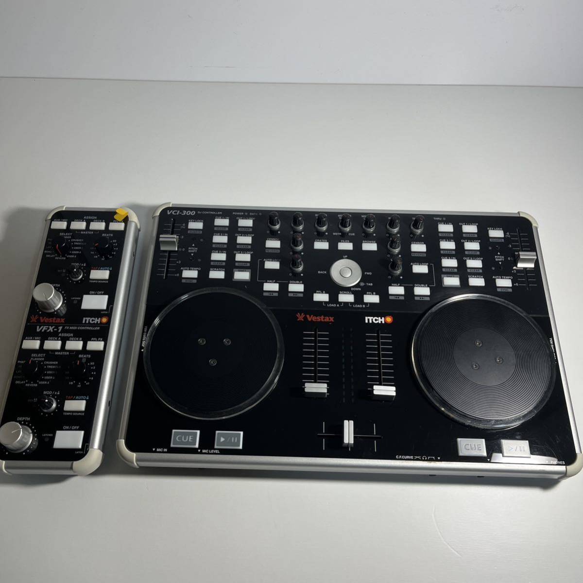 Vestax VFX-1 VCI-300 DJ Controller