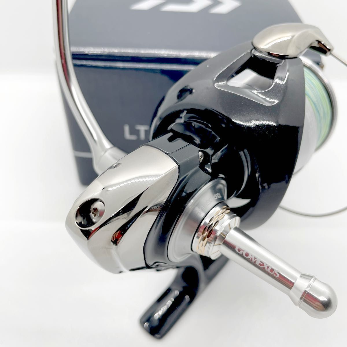 ダイワ 23レグザ LT4000CXH ハンドル リールスタンド 美品 ダイワ 23レグザ LT4000CXH ハンドル リールスタンド 美品