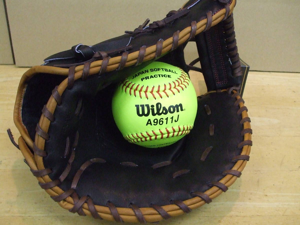  new model 8L type! Wilson 3 number softball for First mito( catcher combined use ) right throwing 8LZ black 23 year of model 