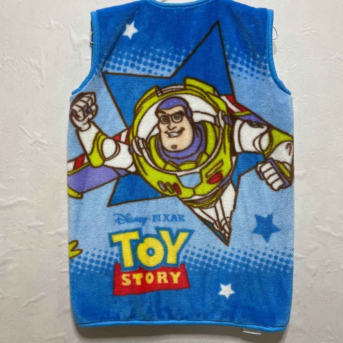 トイストーリー TOY STORY スリーパー 暖か ベスト かいまき 120 毛布 青 ブルー ディズニー Disney キッズ 子供服 防寒_画像2