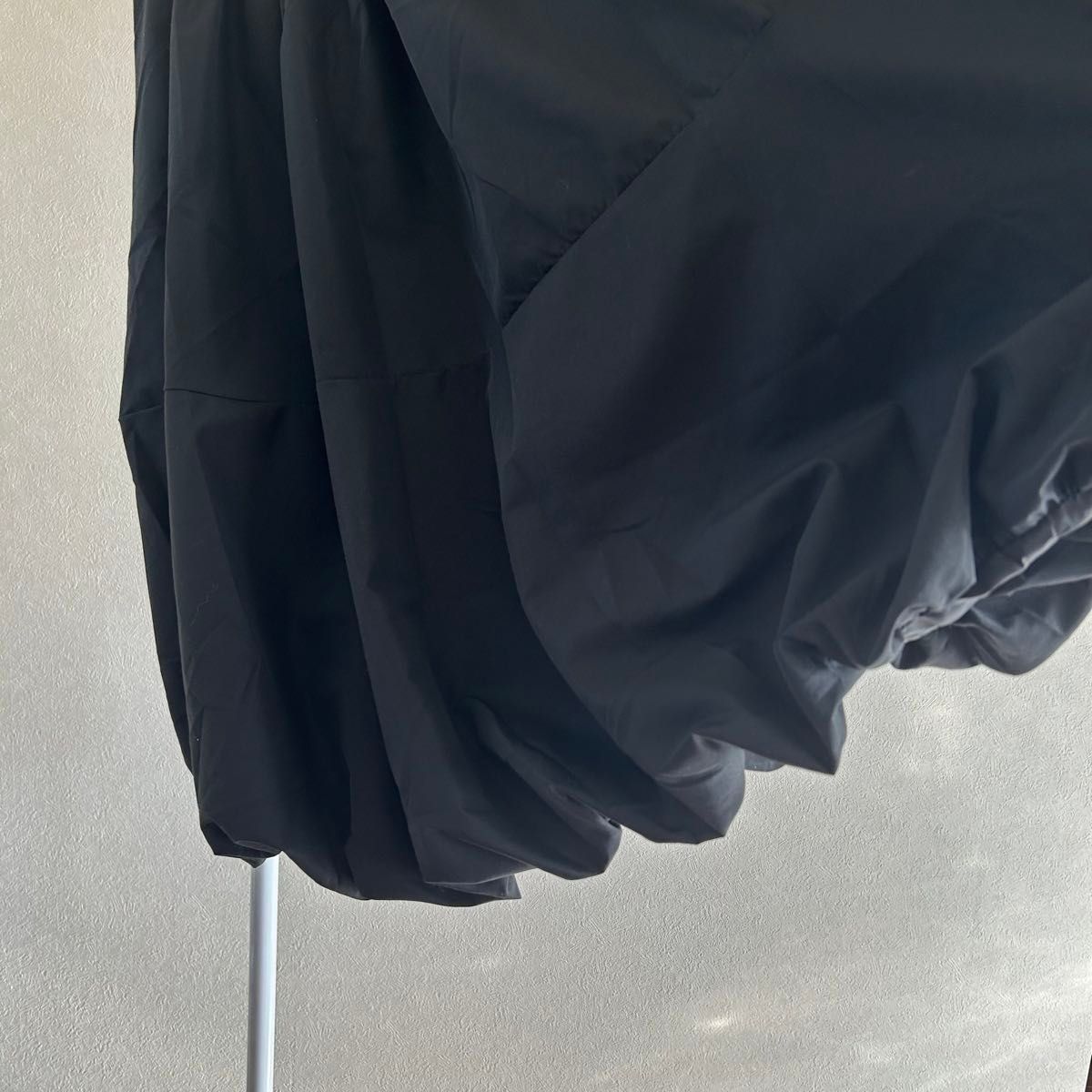 【新品】バルーンスカート　ブラック　１点のみ