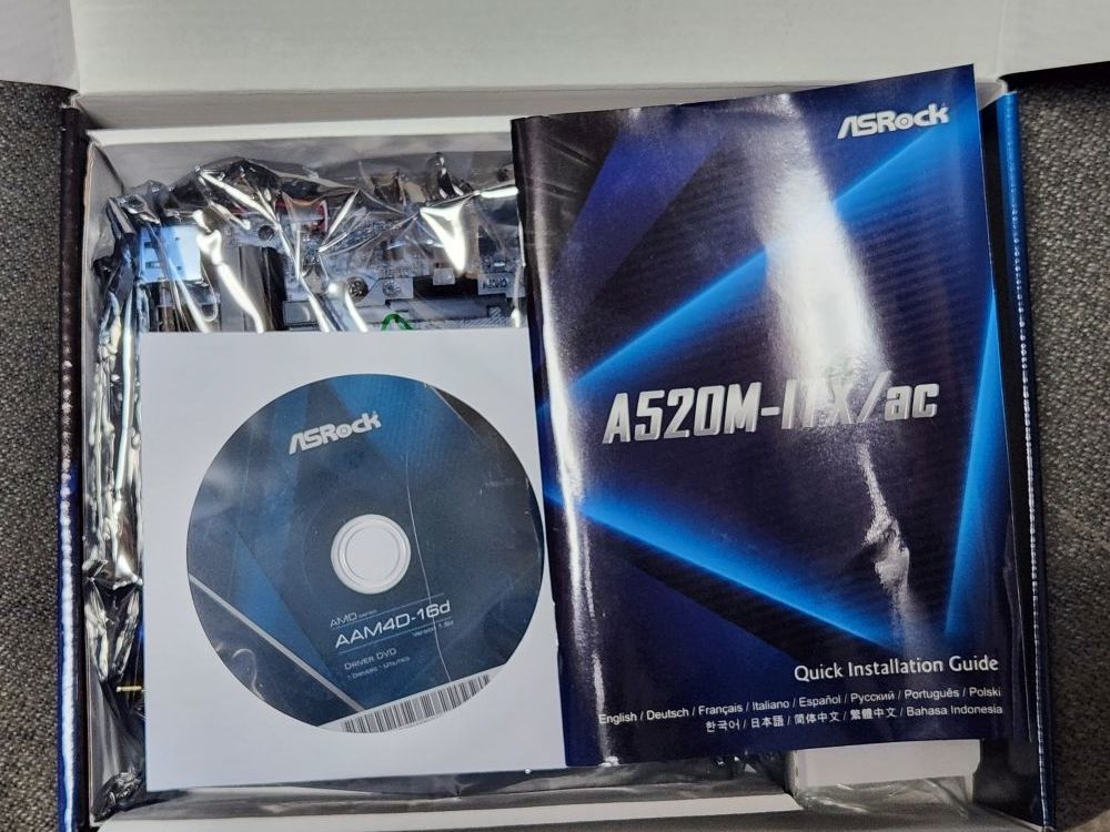 ASRock A520M-ITX/ac AMD AM4 マザーボード_画像2