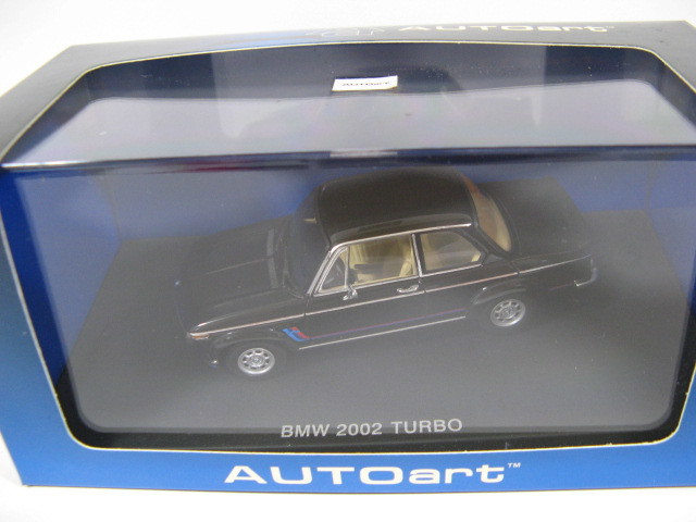 【未使用】オートアート 1/43 BMW 2002 ターボ 1973 ブラック（AUTO art BMW 2002 turbo）_画像2