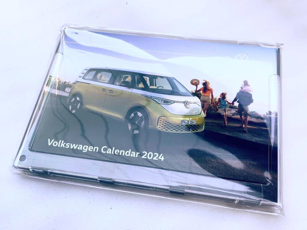 新品 vw フォルクスワーゲン 2024年 卓上カレンダー （非売品）ノベルティ_画像1