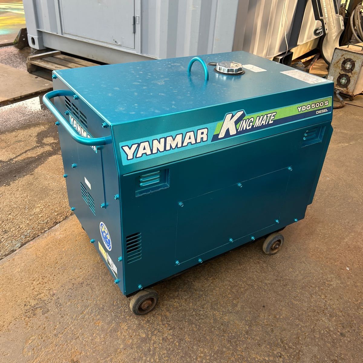 発電機　ヤンマー　ディーゼル 4.2kva YDG500S 宮城発　売り切り　100v_画像3