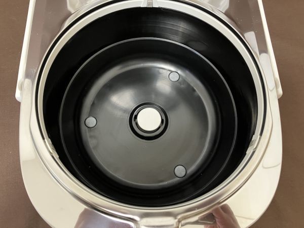 パナソニック 炊飯器 5.5合 IH式 大火力おどり炊き スノーホワイト SR-HX107-W_画像5