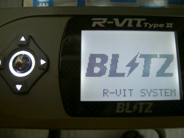 R-VIT Type2 BLITZ BNR32 BCNR33 BNR34 etc ★マルチデータ ブースト 水温 油温 燃費 車速 タコ I/F ユニット 故障 診断 R-FIT HKS _取外し後のDC電源画面です。