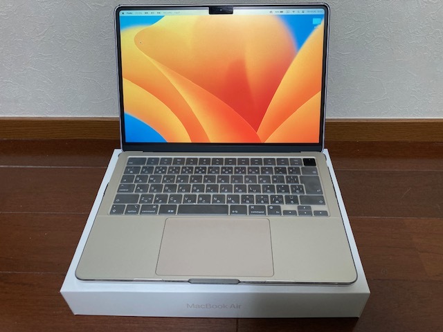 【美品】MacBook Air M2　スターライト【16GB/1TB】_画像1