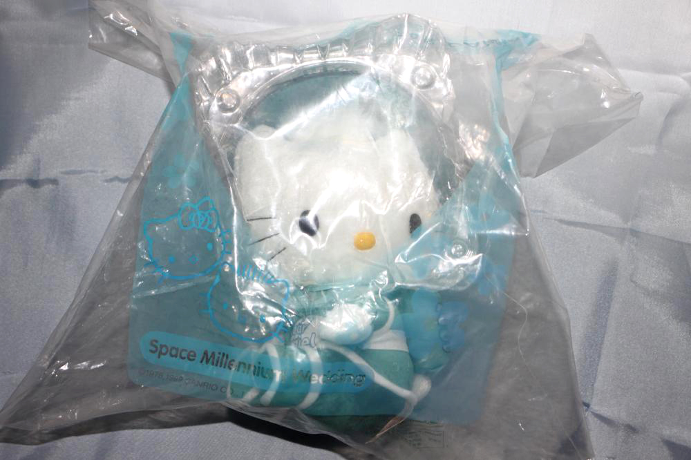 ★　マック Hello Kitty　★　ハローキティとダニエルの宇宙服　ぬいぐるみ　2種2体　★　新品、未使用、未開封　★_画像7