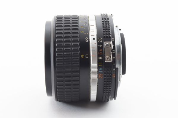 [Rank:AB] 完動美品 Nikon Ai-s Nikkor 24mm F2.8 MF Wide Lens 大口径 単焦点 広角 レンズ / ニコン F Mount 一眼レフ用交換レンズ #6175_画像6