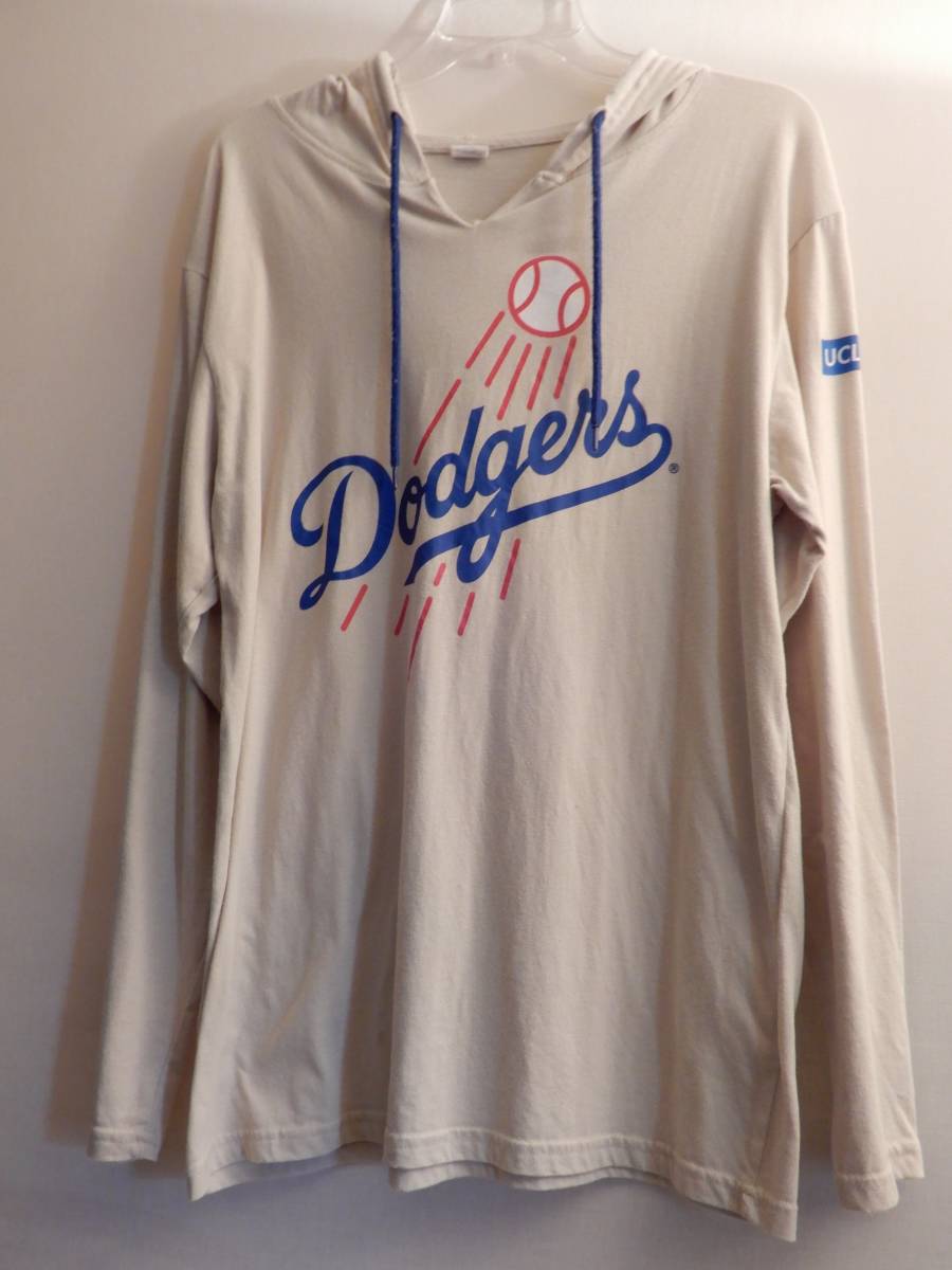 【USA★LA Dodgers★ドジャース】2019年プロモ40000枚限定UCLA★フディ（フード付き）長袖Tシャツ★公式★メンズM★メジャーリーグ野球MLB_画像2