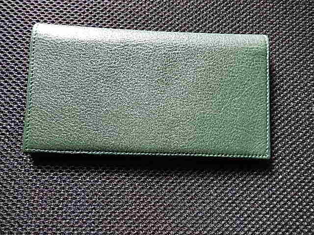 薄型長財布 かぶせ蓋 ２つ折り本革レザー グリーン(緑)系美品男女兼用 の画像1