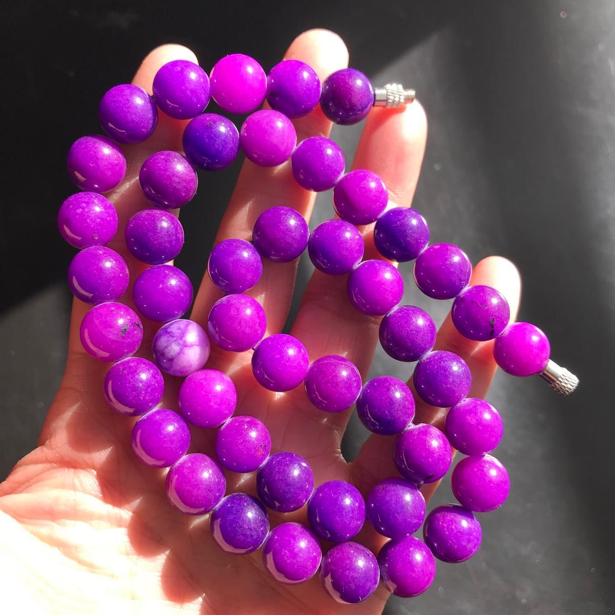 紫色.スギライト10ｍｍ玉.癒し.ネックレス