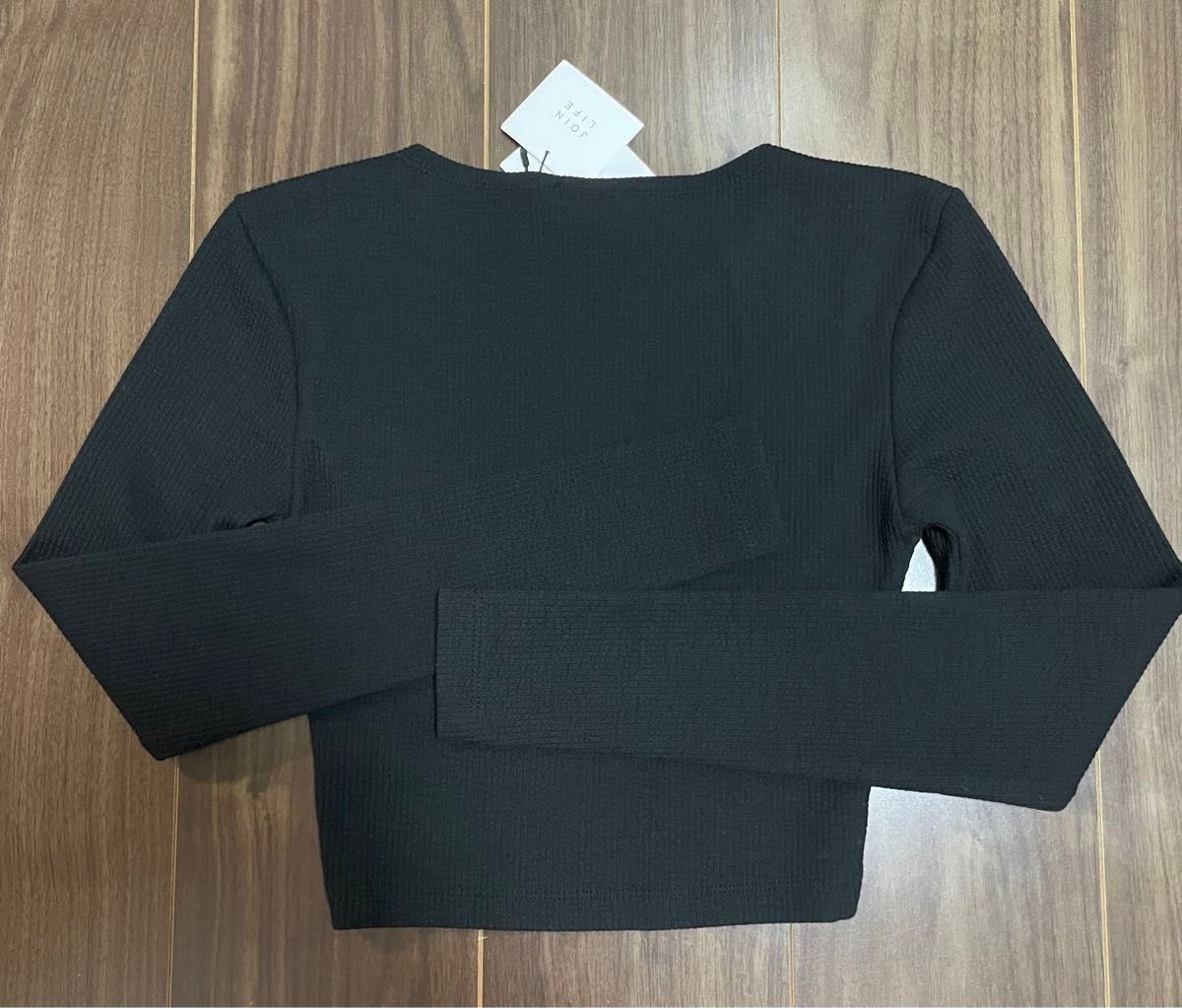 新品　ZARA / 薄手ニット 薄手セーター ニットセーター 長袖 クロップ丈 カットソー ザラ　リブ