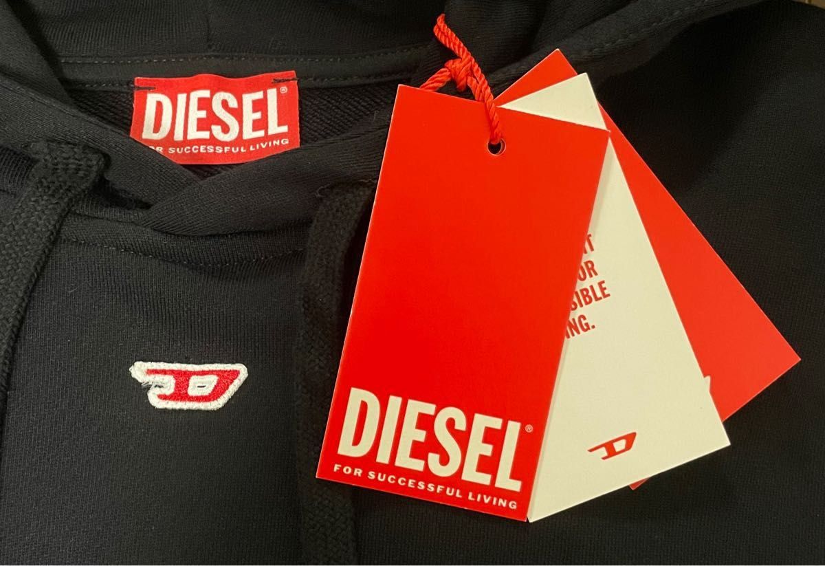 ★新品タグ付き★DIESEL ディーゼル　スウェット パーカー トレーナー　ロゴ M フード　フーディー 黒　ブラック　black