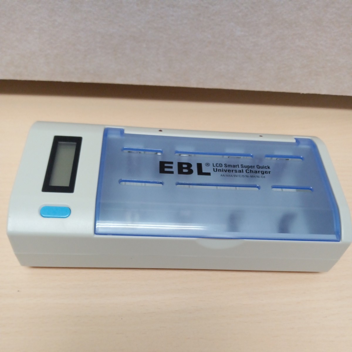 y012615r EBL 単1 充電器 単一充電式4本 充電器セット LCD充電器 10000MAH バッテリー_画像3