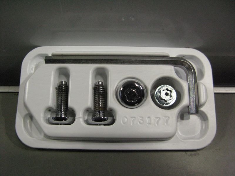 [psi] Mazda original option C900-W3-500 number plate lock bolt 