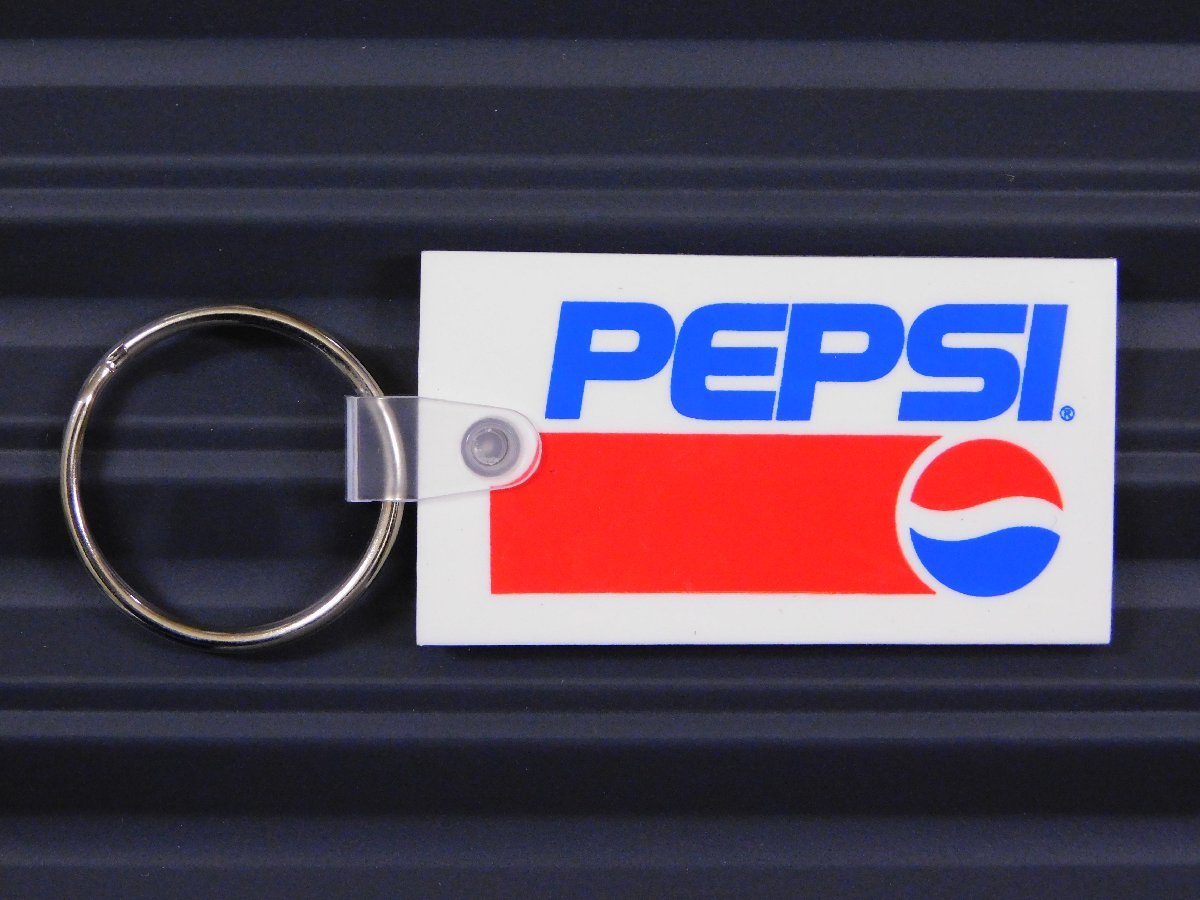 【ＰＥＰＳＩ・ペプシ】※《ラバーキーホルダー》　９１～９６年代ロゴ　アメリカン雑貨　キーリング_画像3