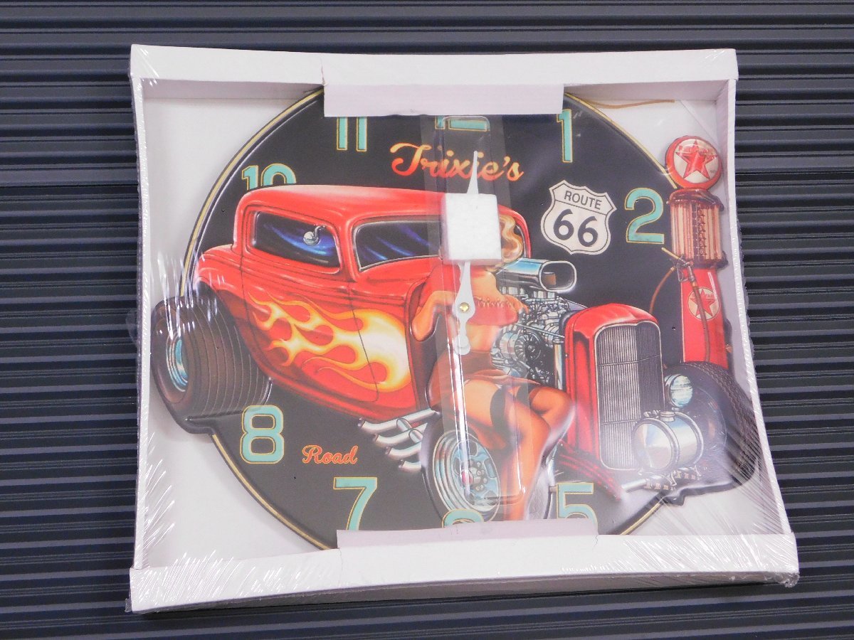 【TRIXIE'S】※《アンティークエンボスクロック・Hot Rod Girl》　アメリカン雑貨　ブリキ看板　メタルサイン　時計　ROUTE66_画像2