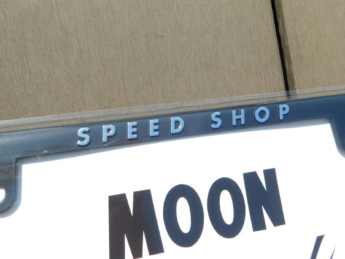 ◆送料無料◆【MOON Equipped・ムーンアイズ】※《ライセンスプレートフレーム・２枚セット》 MOONEYES 新基準対応 クロームの画像5