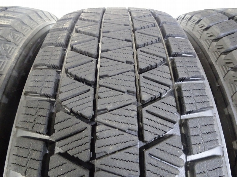 ブリヂストン BLIZZAK DM-V3 225/60R18 100Q★8.5分山 在庫処分 4本価格 スタッドレス【福島発 送料無料】FUK-D13293★冬_画像4