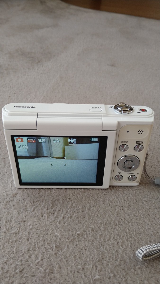 【美品】 Panasonic パナソニック デジタルカメラ LUMIX DMC-SZ10 動作確認済 バッテリー SDカード 充電器 取説付 ホワイト ケースはおまけ_画像2