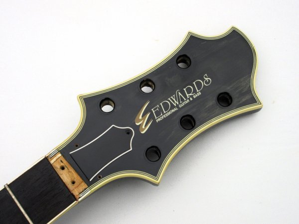 EDWARDS エドワーズ　ロッドカバー　LP系用　2P　程度良し　1997年製EDWARDS E-CL-90_元ネックに装着するとこんな感じ