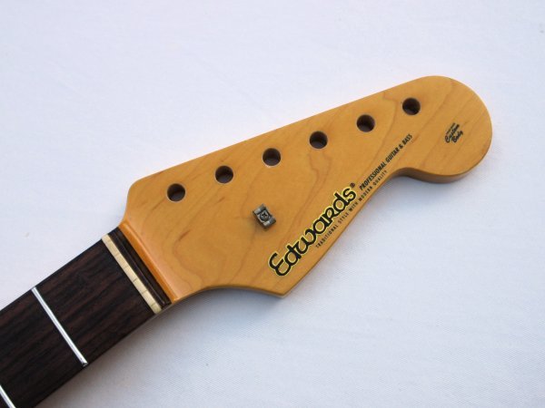 Edwards ストラト Yahoo!オークション - EDWARDS エドワーズ ストラト型ネック つ
