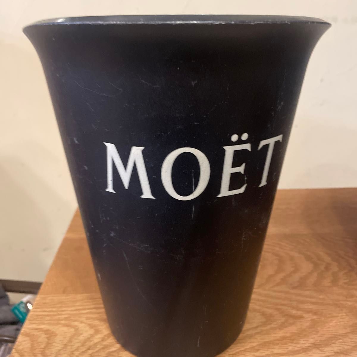 【MOET&CHANDON】モエ:エ:シャンドン　シャンパンクーラー　アイスバケツ　非売品　1〜2本用中古品