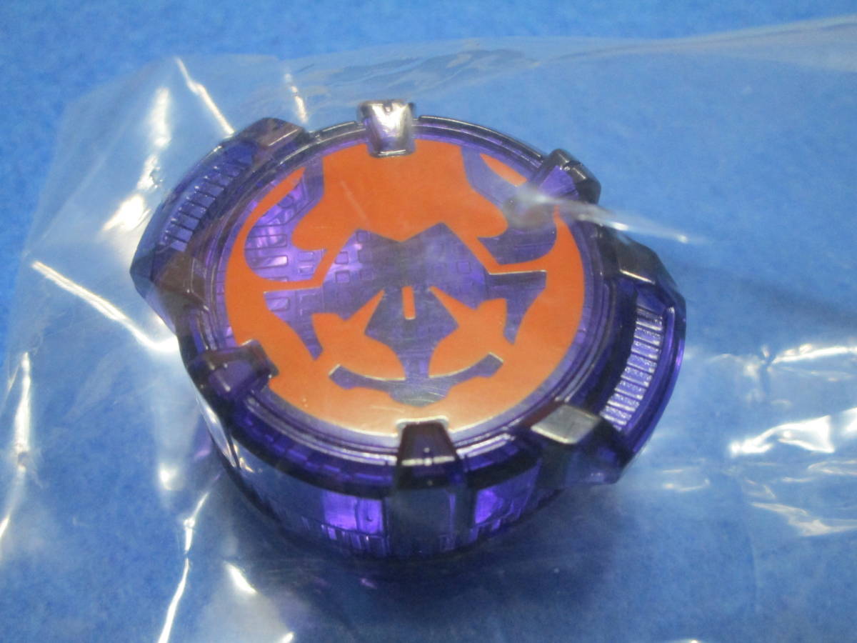 新品！即決！仮面ライダーギーツ DXデザイアドライバー用 バッファコアID_画像1