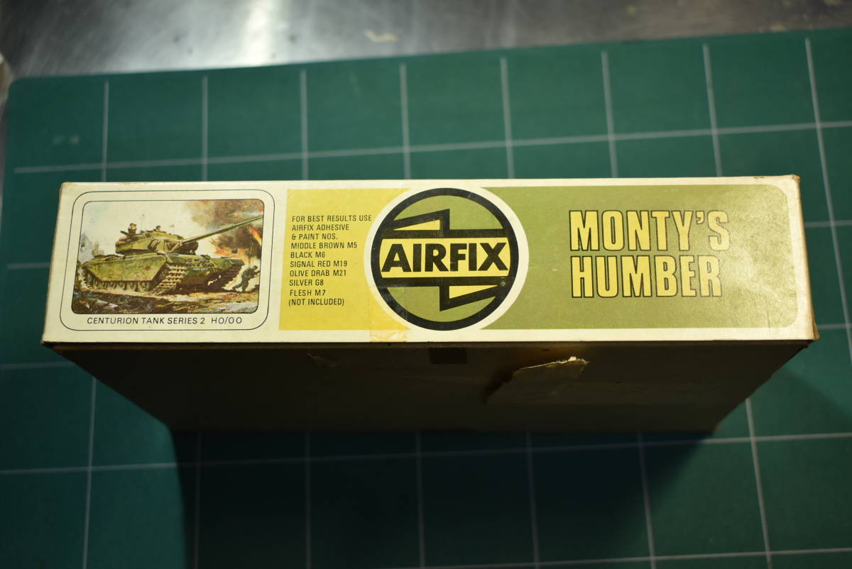 Qn938【絶版 1973's】vtg Airfix No. 05501-3 1:32 Monty's Humber VIP Transport モンティーズ ハンバー 部品欠損 パーツ取り 60サイズ_画像2