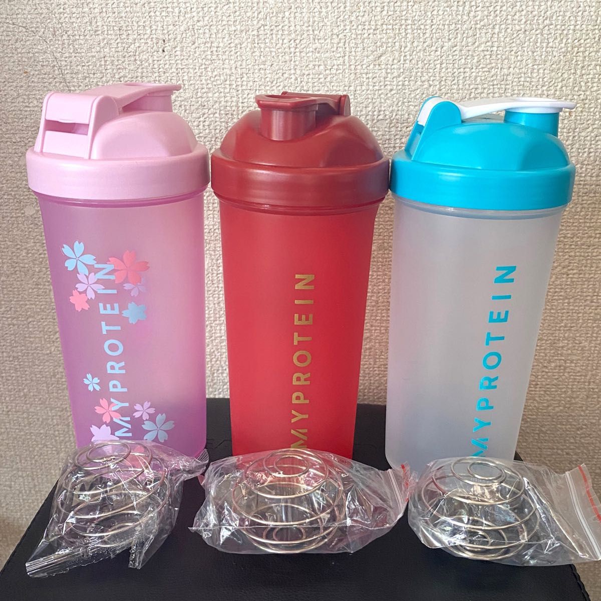 マイプロテイン シェイカー 600ml×3本(桜&うさぎさ&青 マイプロテイン シェイカー 600ml×3本(桜&うさぎさ&青