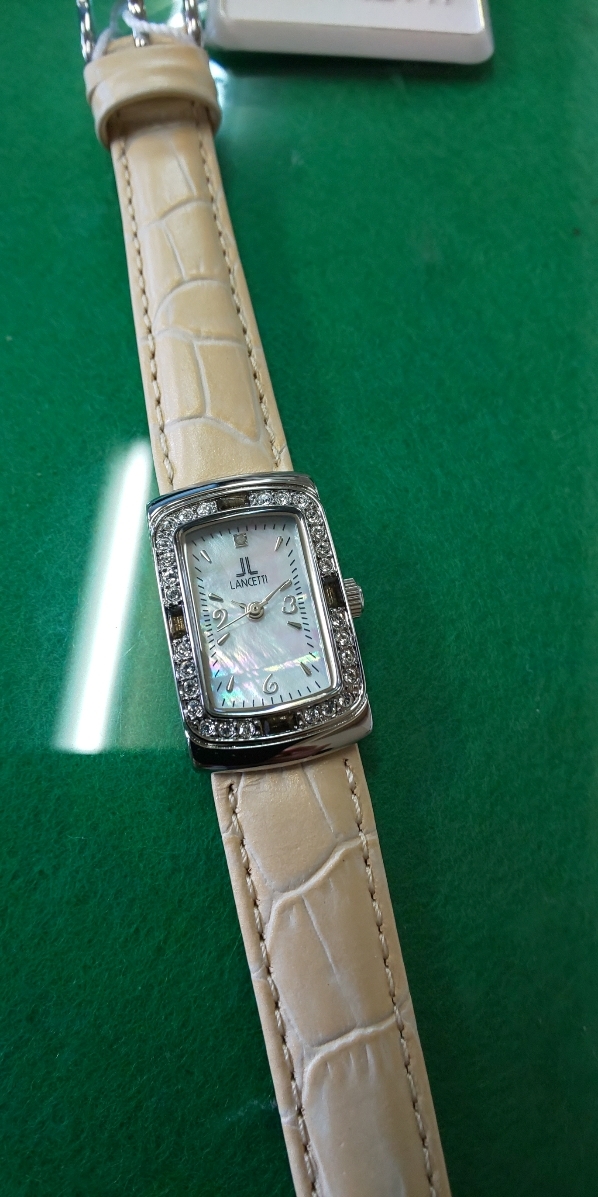 特価ランチェッテイーレデイースLT-16504アナログクオーツ時計飾り石にスモーキークオーツ使用_画像3